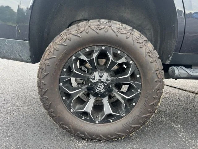2025 Chevrolet Tahoe Z71 - Photo 10