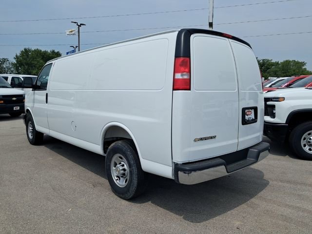 2025 Chevrolet Express Cargo Work Van - Photo 7