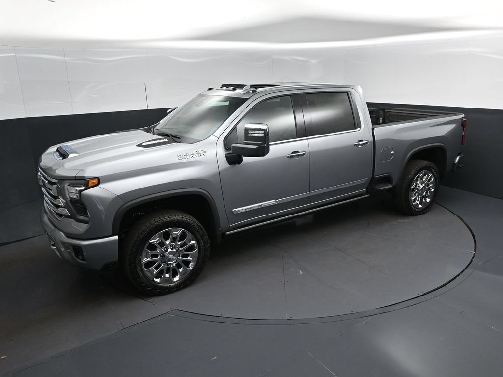 New 2026 Sterling Gray Metallic Chevrolet High Country image 32