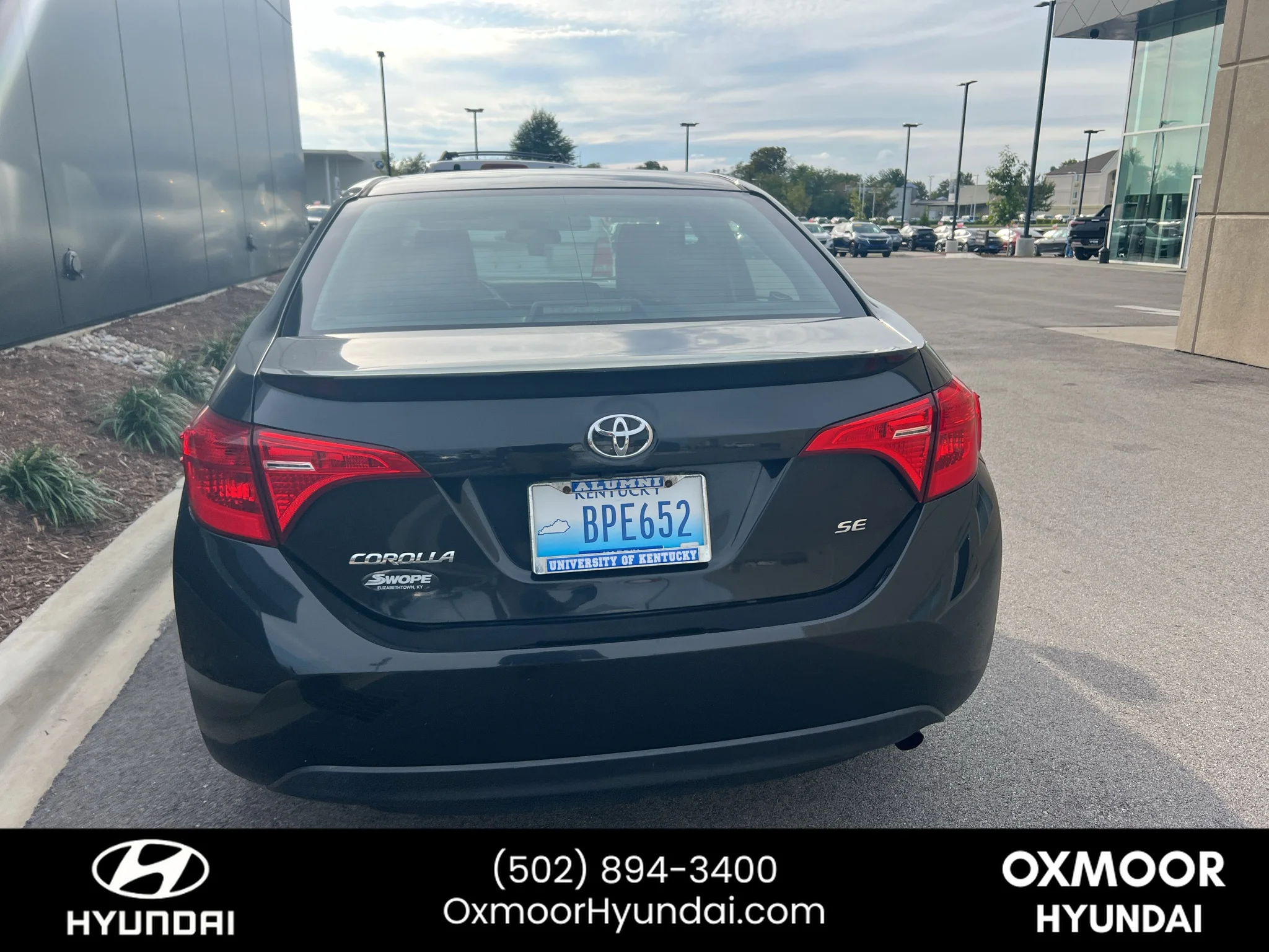 Used 2019 Black Sand Pearl Toyota SE image 14