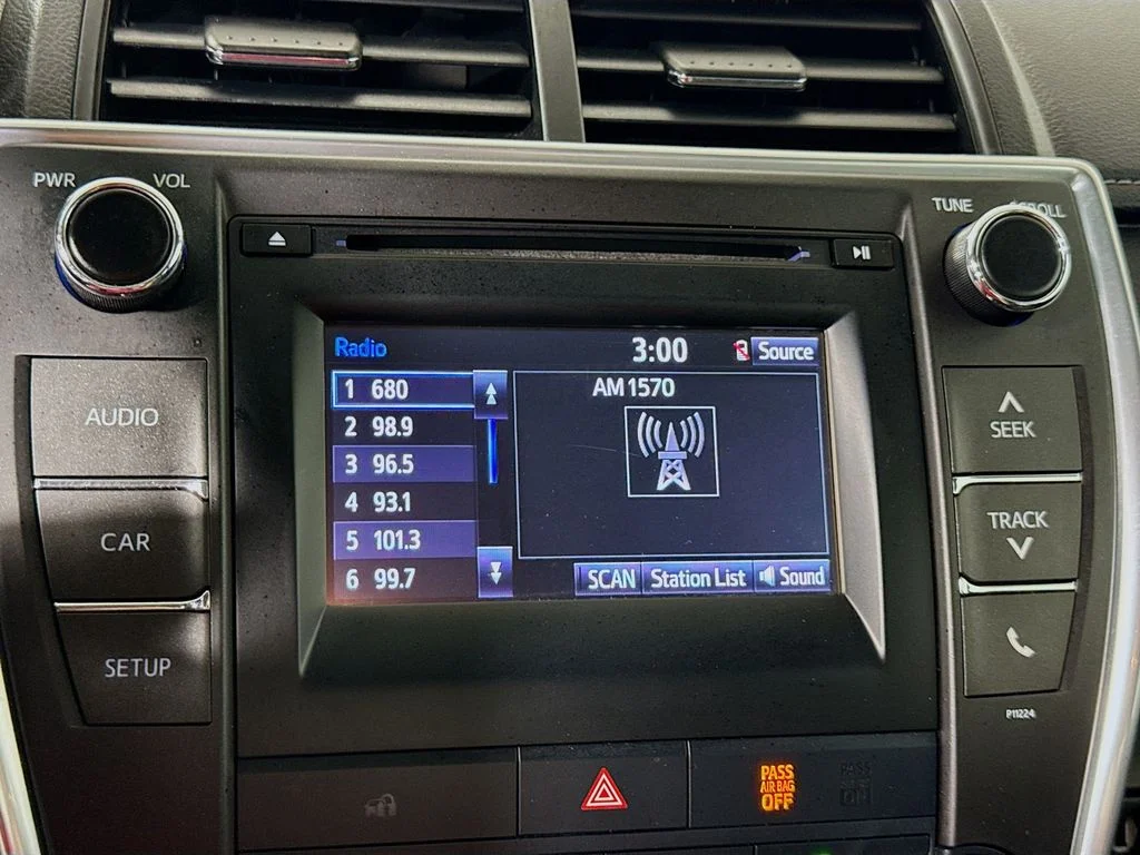 Certified Used 2016 Parisian Night Pearl Toyota LE image 13
