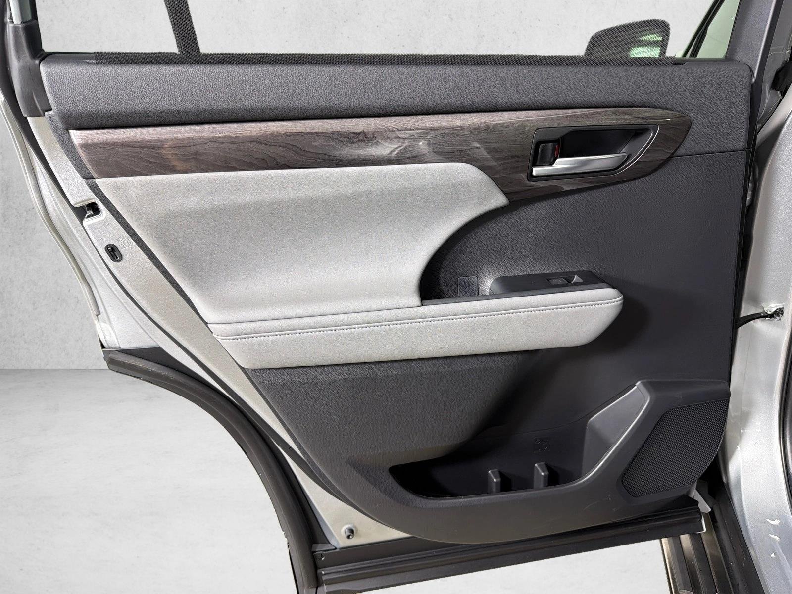 Used 2024 Celestial Silver Metallic Toyota Platinum image 23