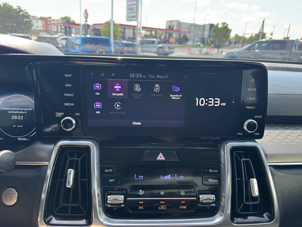 Used 2023 Glacial White Pearl Kia SX image 33