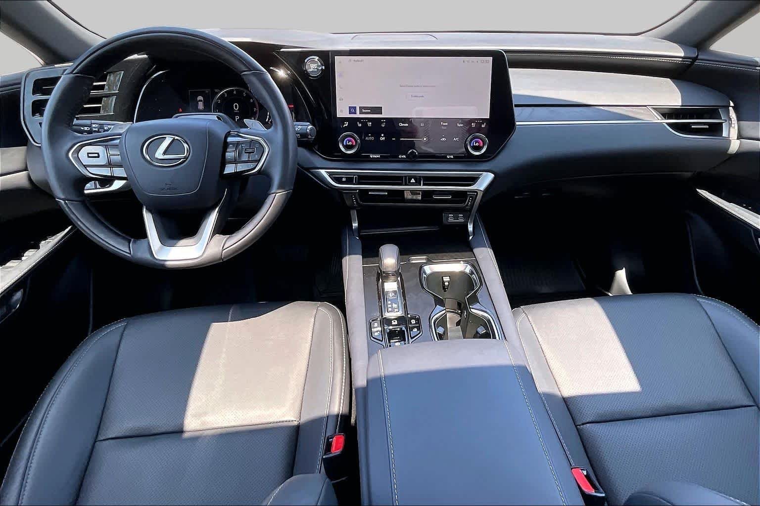 Used 2024 Eminent White Pearl Lexus Premium image 14
