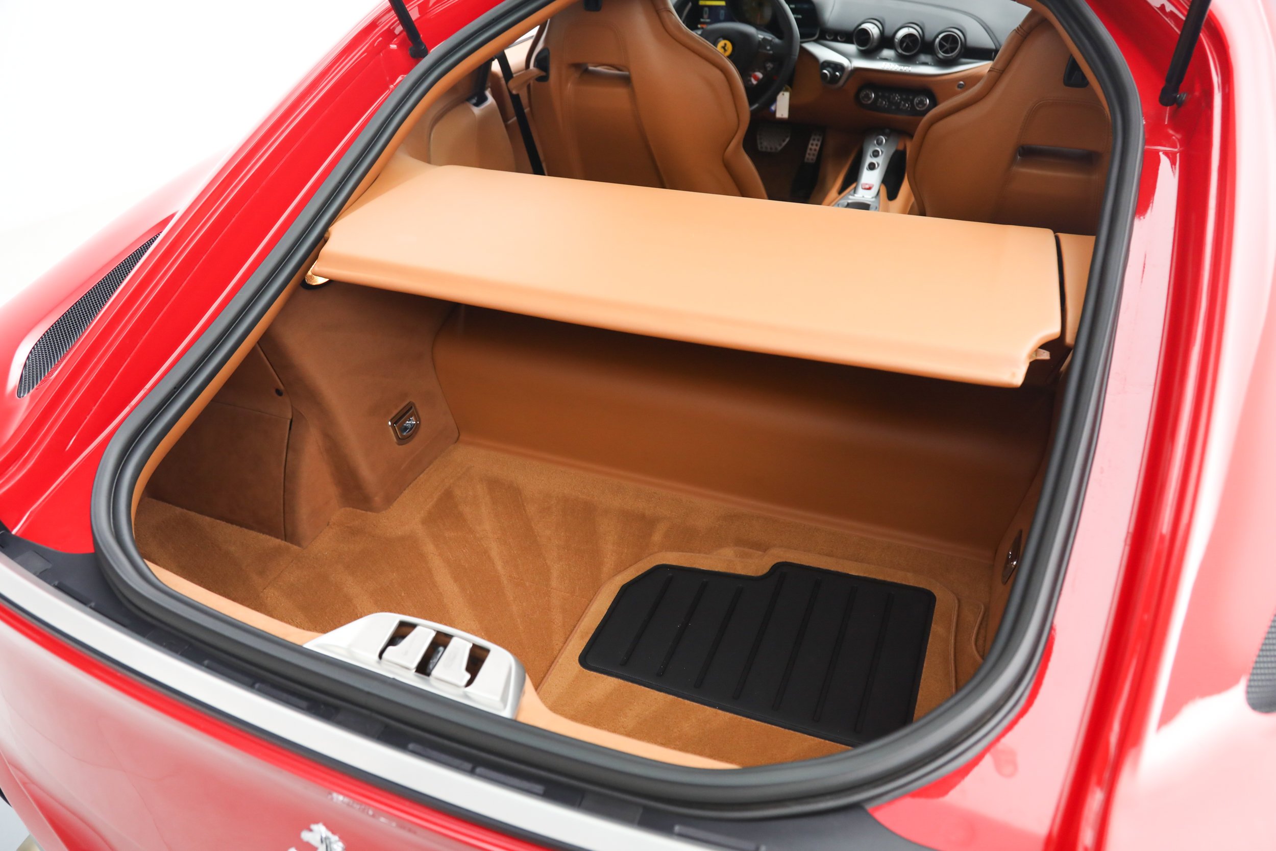 Used 2016 Red Ferrari  image 35