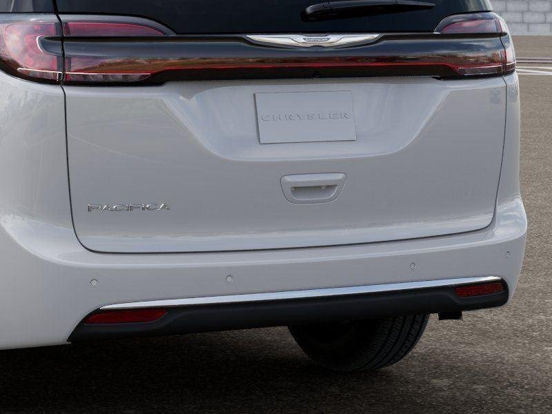 New 2026 Bright White Clear-Coat Exterior Paint Chrysler PACIFICA SELECT image 13
