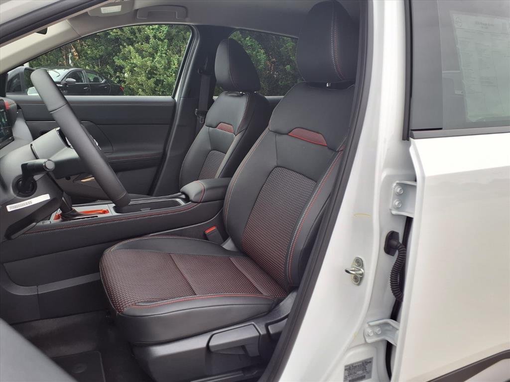 New 2026 Aspen White TriCoat Nissan SR image 16