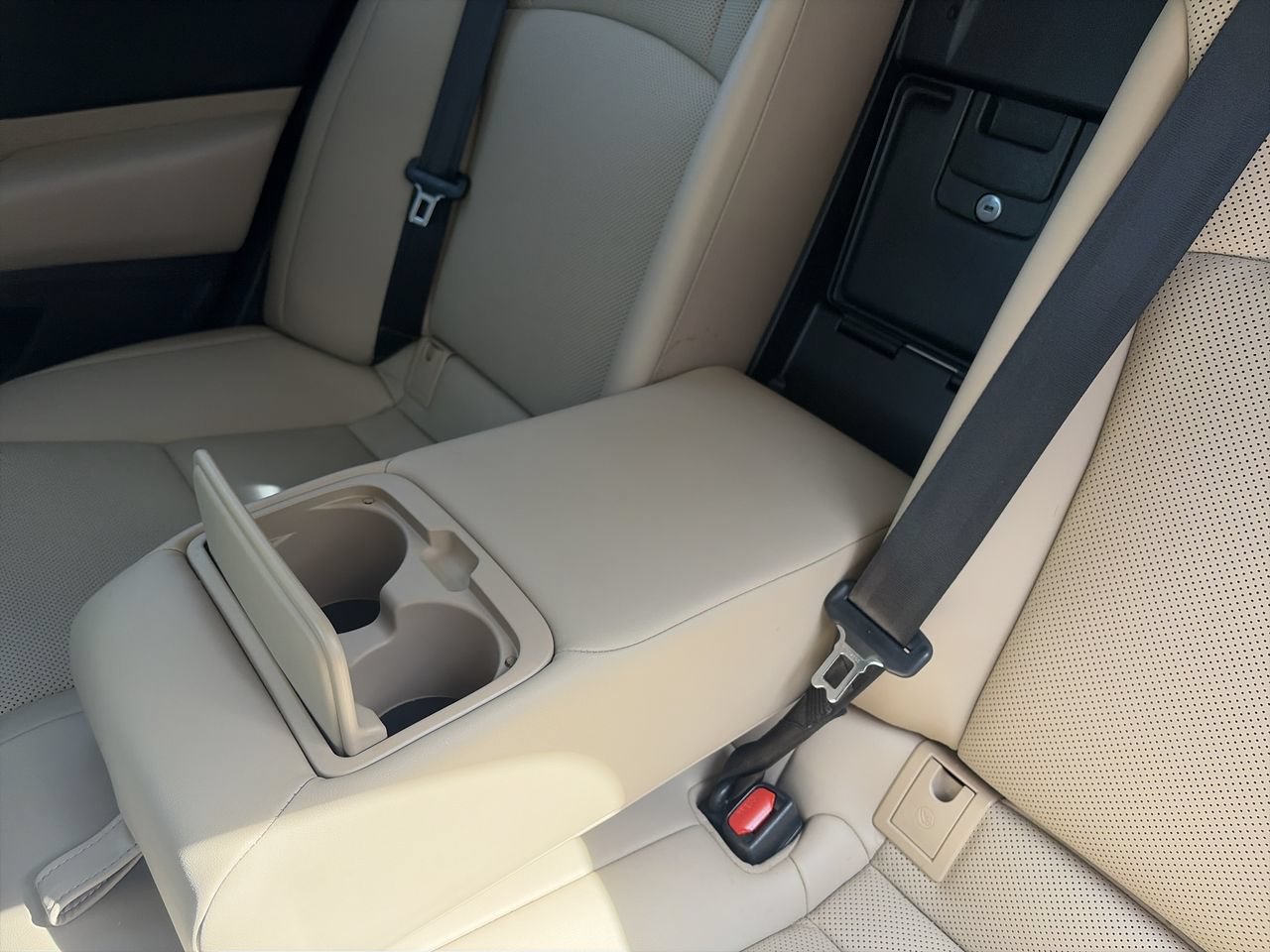 Used 2019 Moonbeam Beige Met Lexus ES 350 image 31