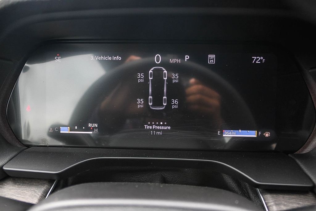 New 2026 Diamond Black Crystal Pearlcoat Jeep Altitude image 24