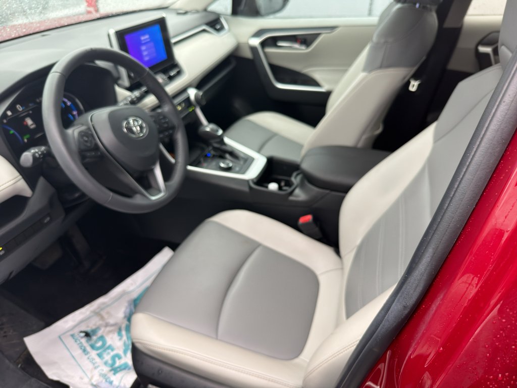 Used 2024 Ruby Flare Pearl Toyota Hybrid XLE Premium image 8