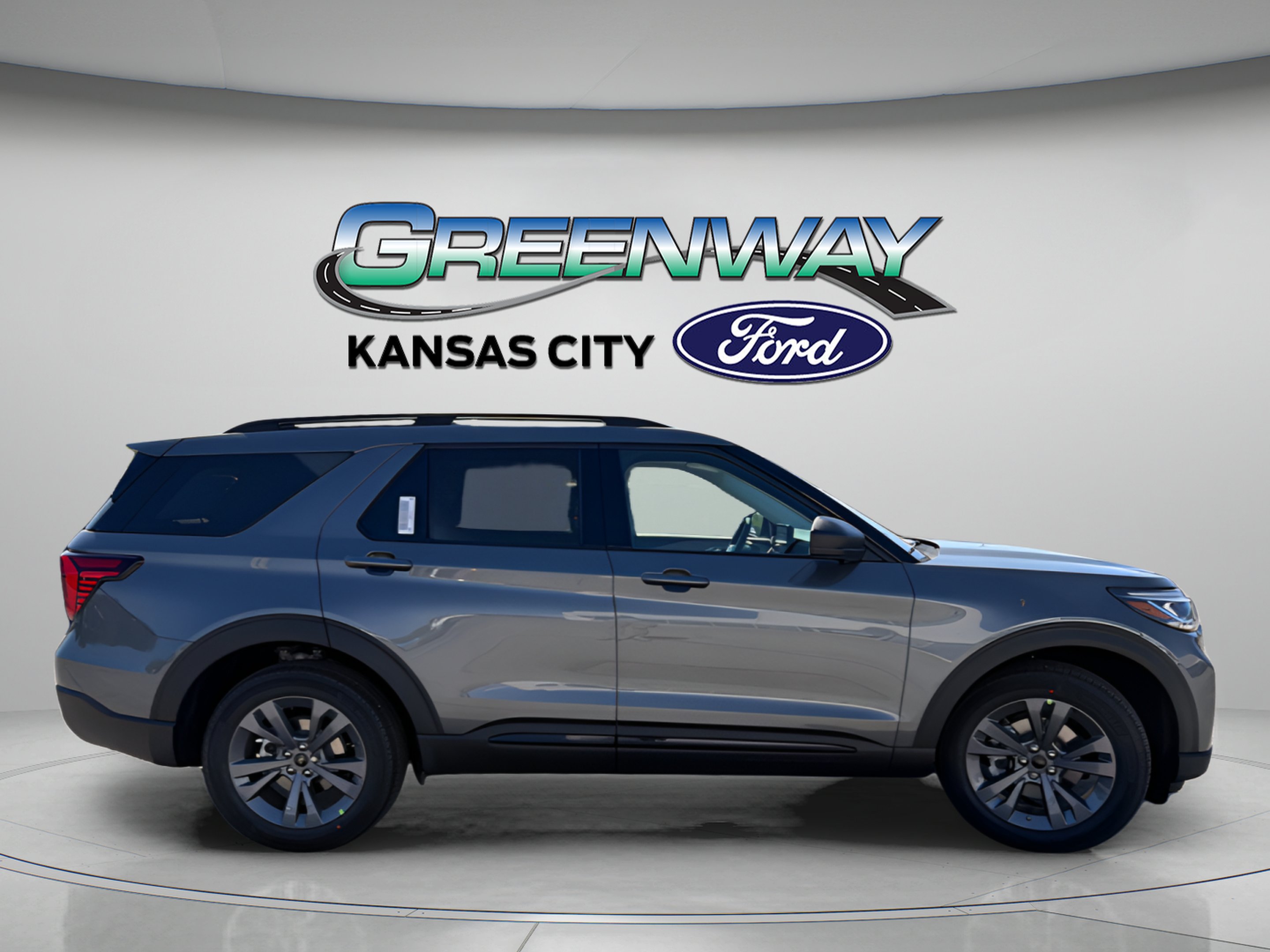 Used 2026 Carbonized Gray Metallic Ford Active image 9