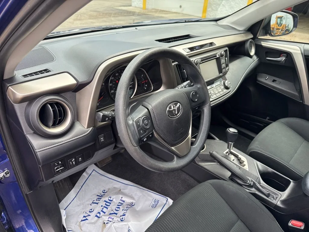Used 2015 Blue Crush Metallic Toyota XLE image 14