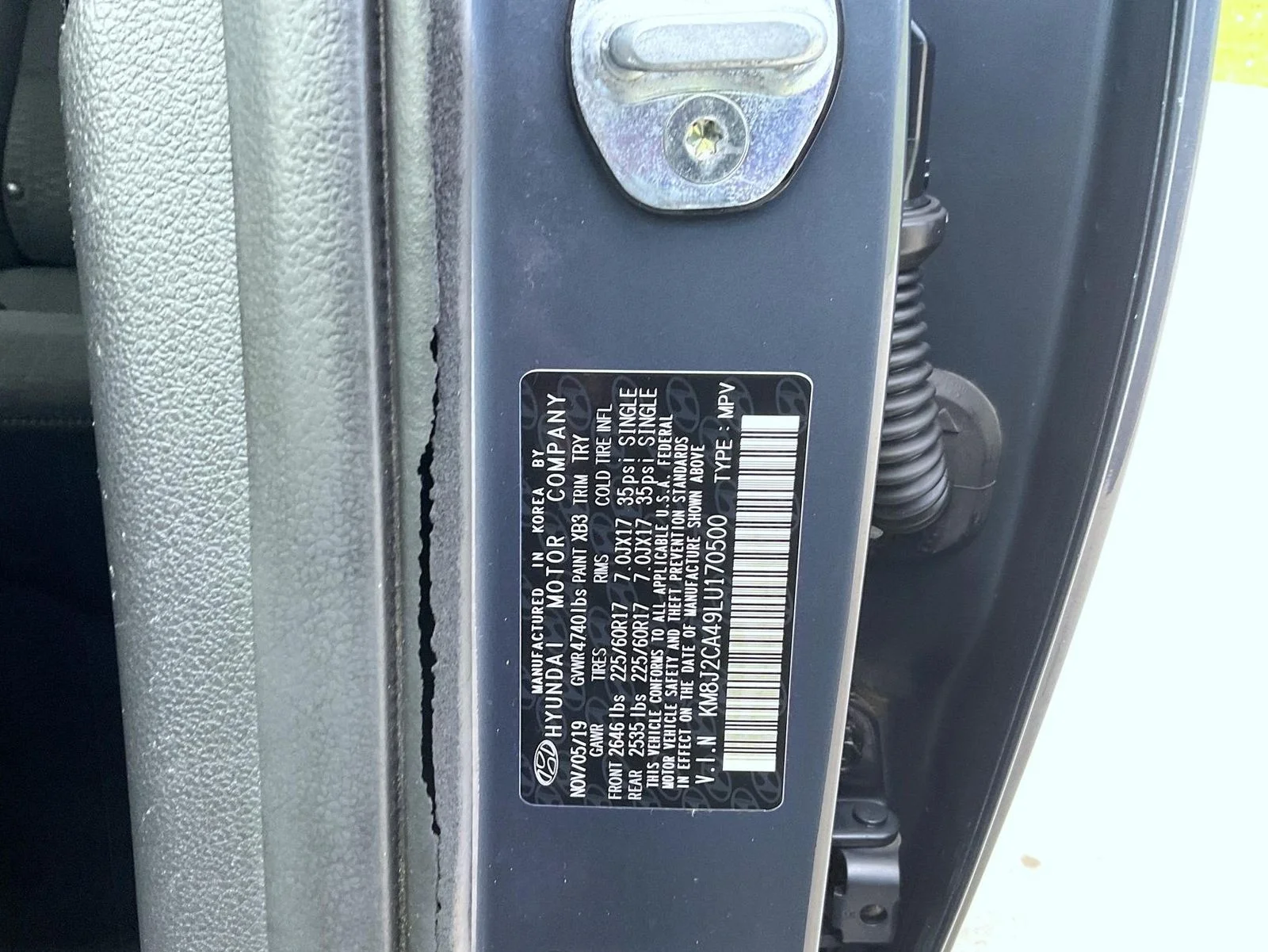 Certified Used 2020 Blue Hyundai SE image 25