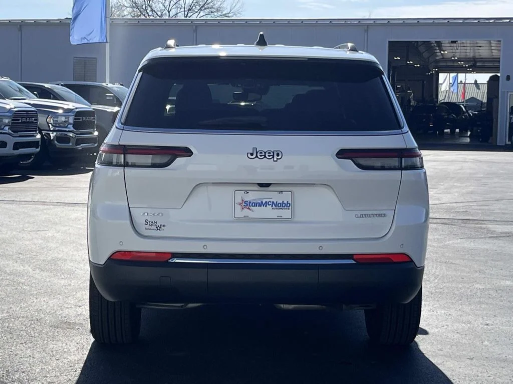 Used 2024 Bright White Clearcoat Jeep Limited image 6