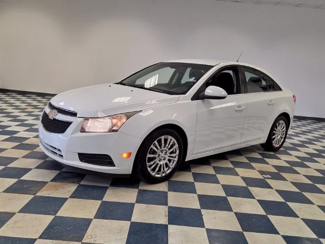 Used 2012 SUMMIT WHITE Chevrolet ECO image 3