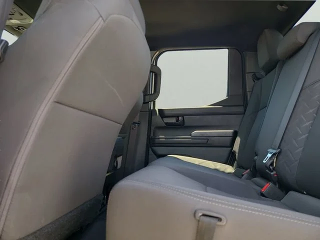 Used 2024  Toyota SR5 image 26