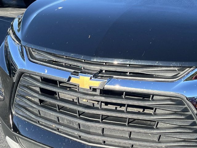 Used 2022 Black Chevrolet LT image 9