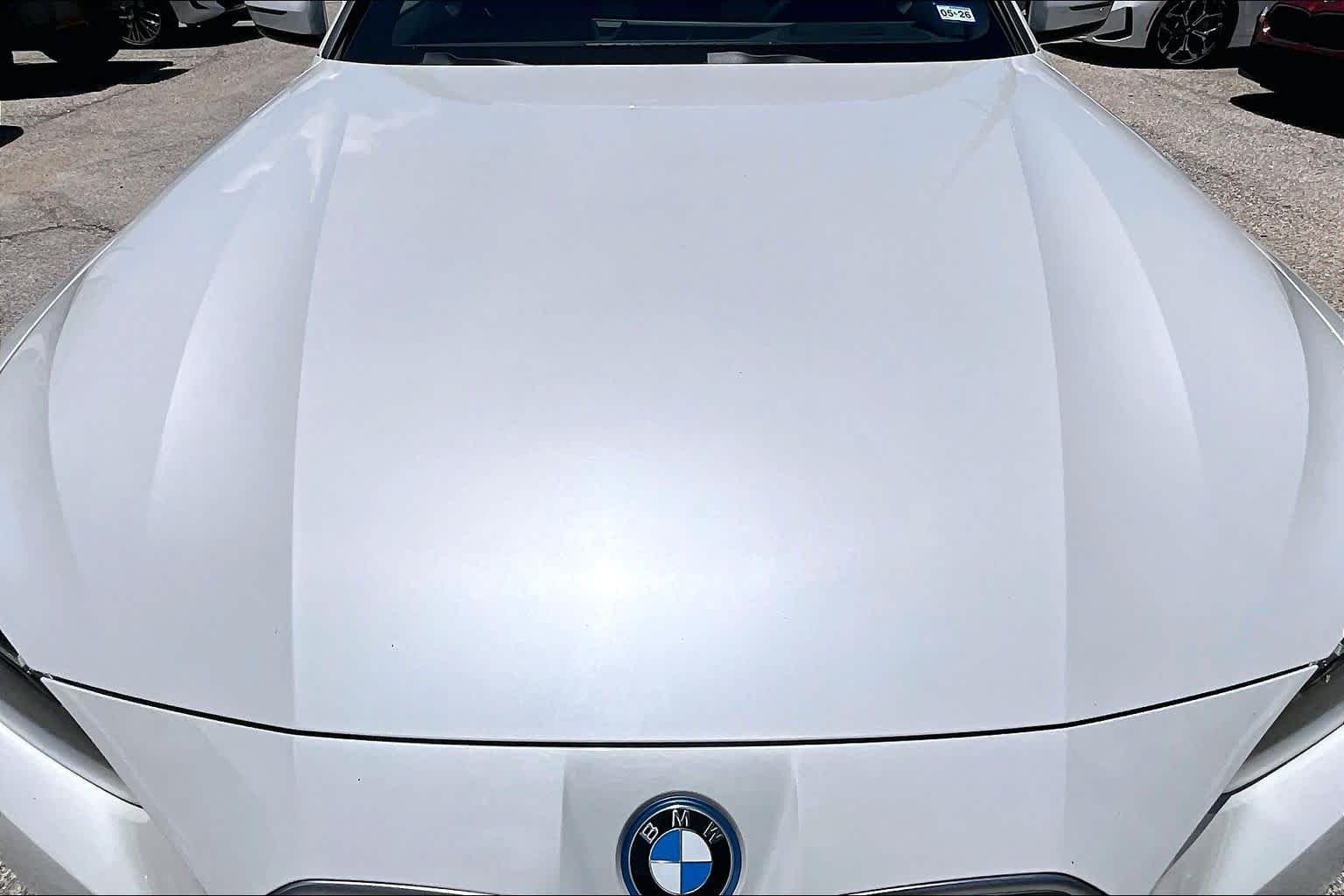 Used 2023 Mineral White Metallic BMW eDrive35 image 31