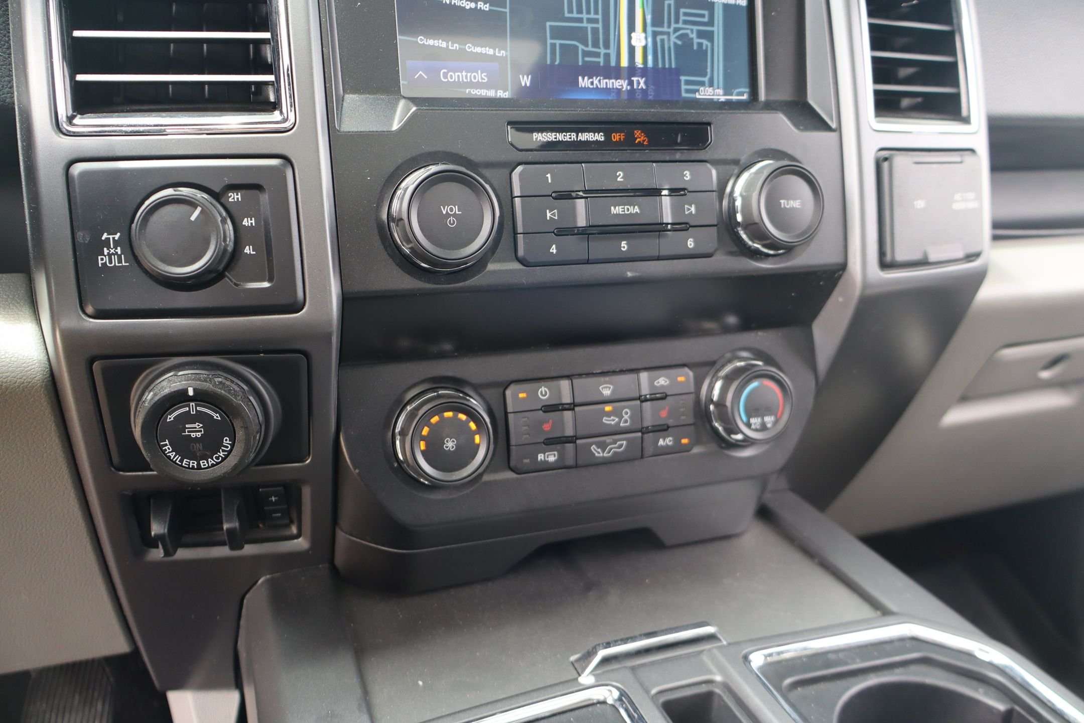 Used 2020 Black Metallic Ford XLT image 20