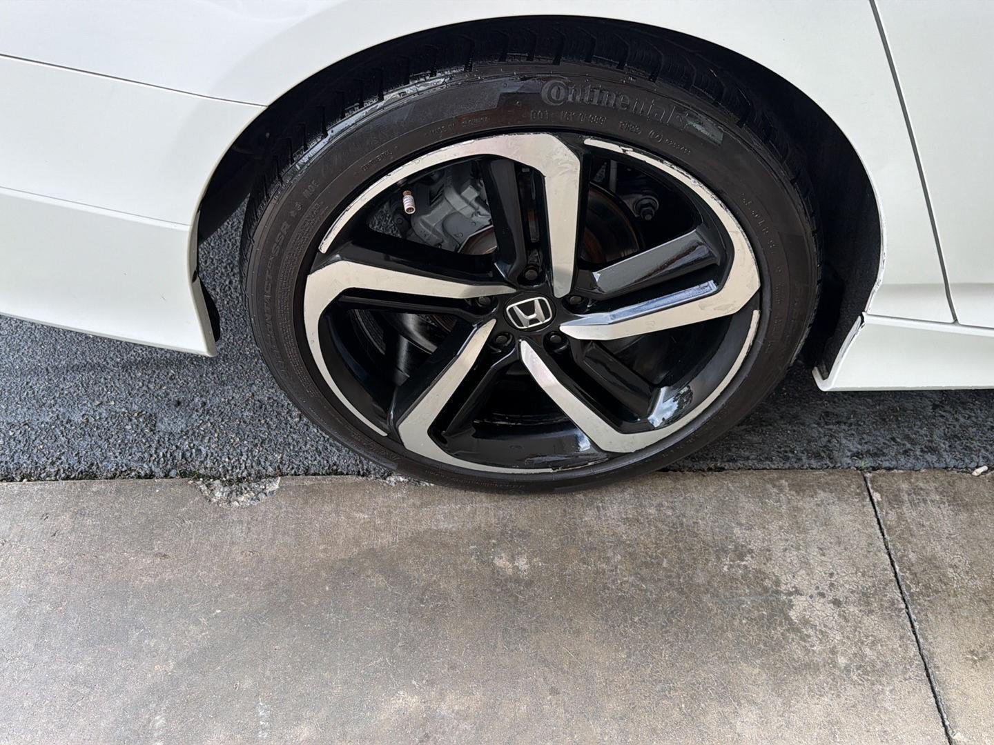 Used 2019 Platinum White Pearl Honda Sport image 34