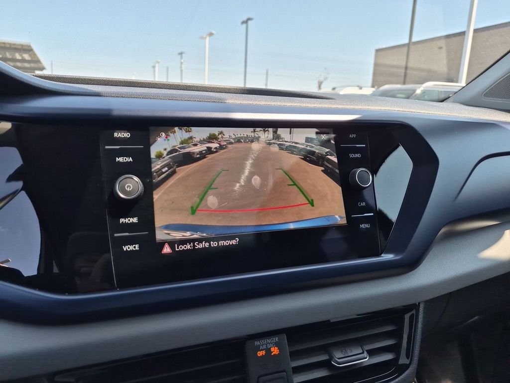 2022 Volkswagen Taos SE - Photo 23