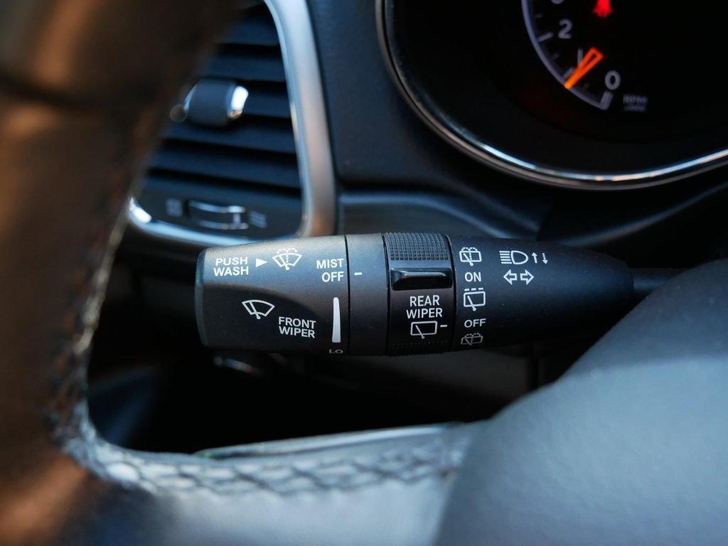 Certified Used 2021 White Jeep Laredo X image 19