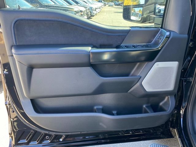 New 2026 Black Ford Platinum image 10