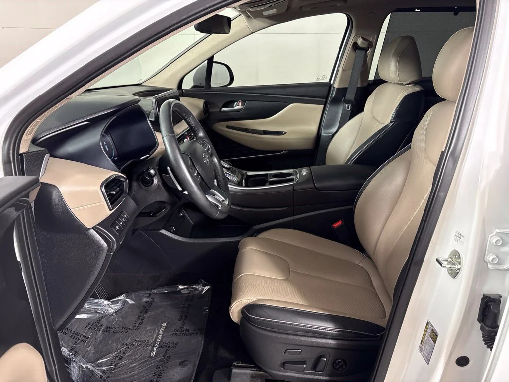 Used 2023 White Hyundai Limited image 31