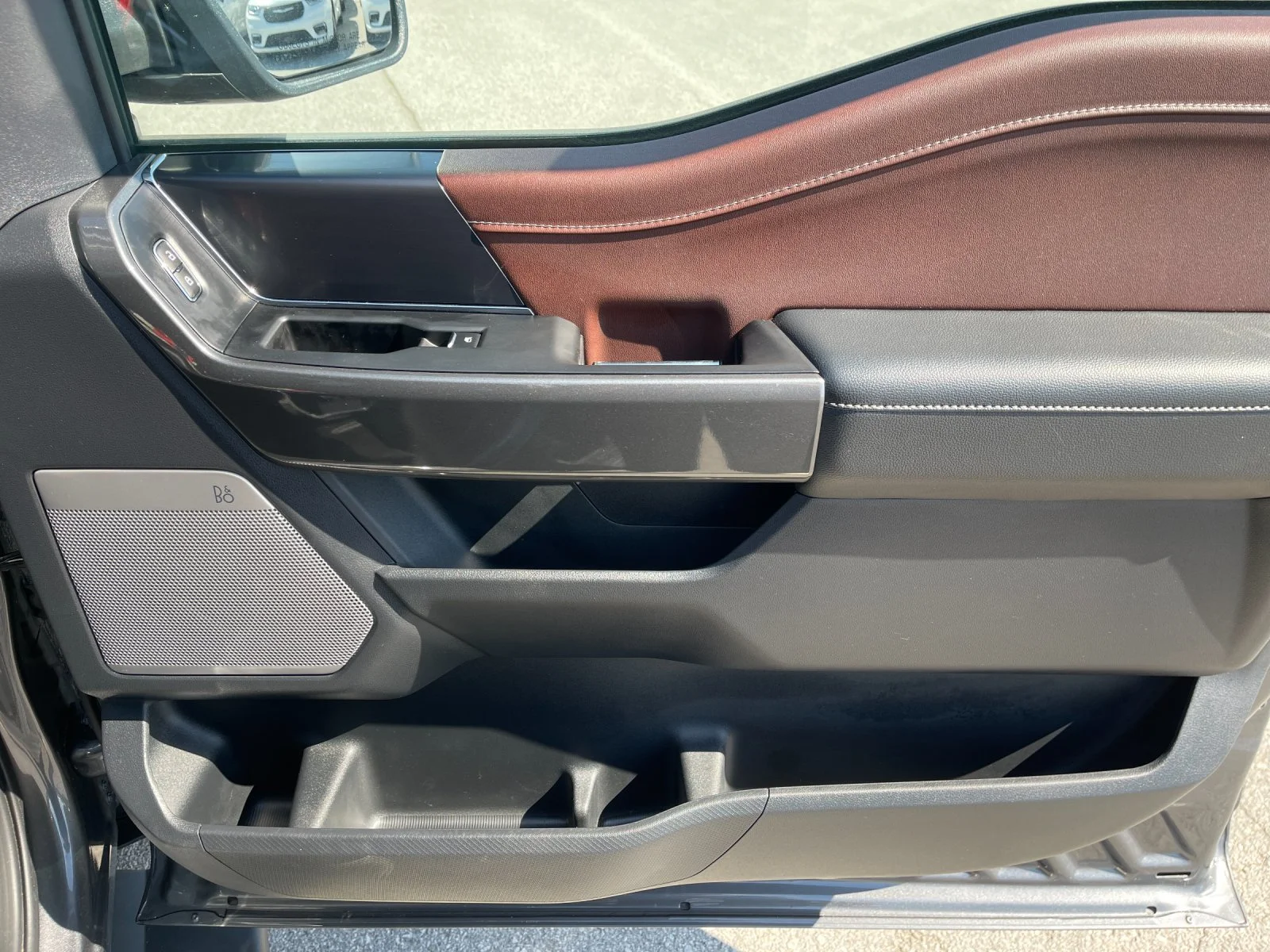 Used 2023 Gray Ford Lariat image 18