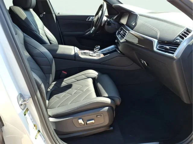Used 2023 White BMW xDrive40i image 25