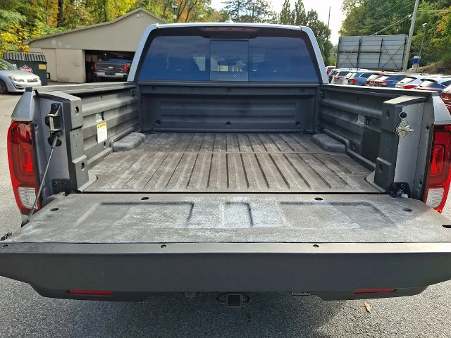 Used 2020 Silver Honda RTL image 31