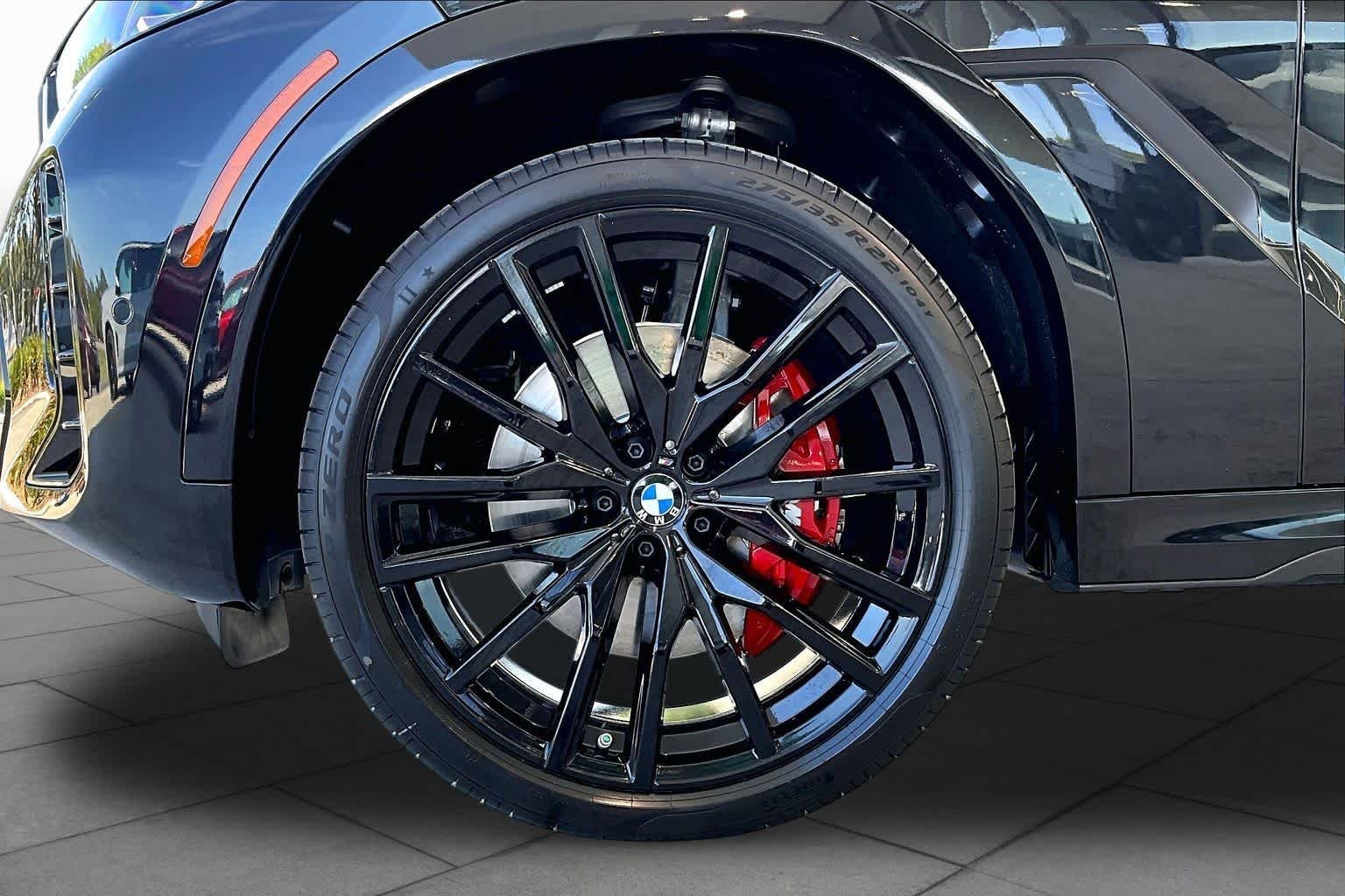 New 2027 Black Sapphire Metallic BMW xDrive40i image 11
