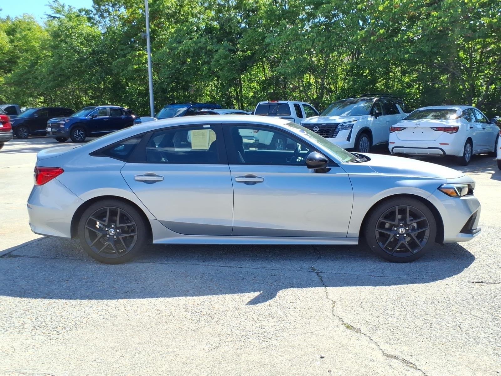 Used 2024 Lunar Silver Metallic Honda Sport image 7