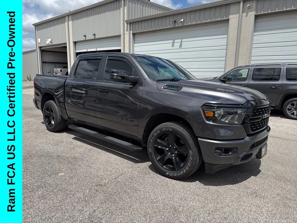 2024 RAM 1500 Big Horn/Lone Star Crew Cab 5'7's photo