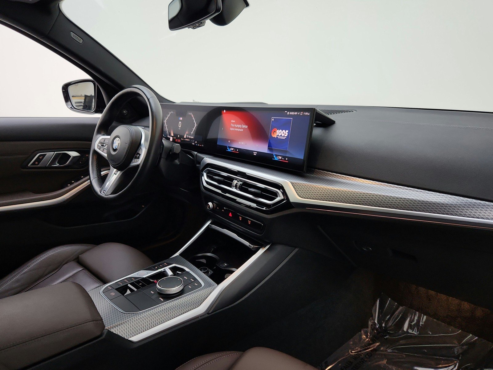 Used 2023 BLUE BMW M340i xDrive image 9