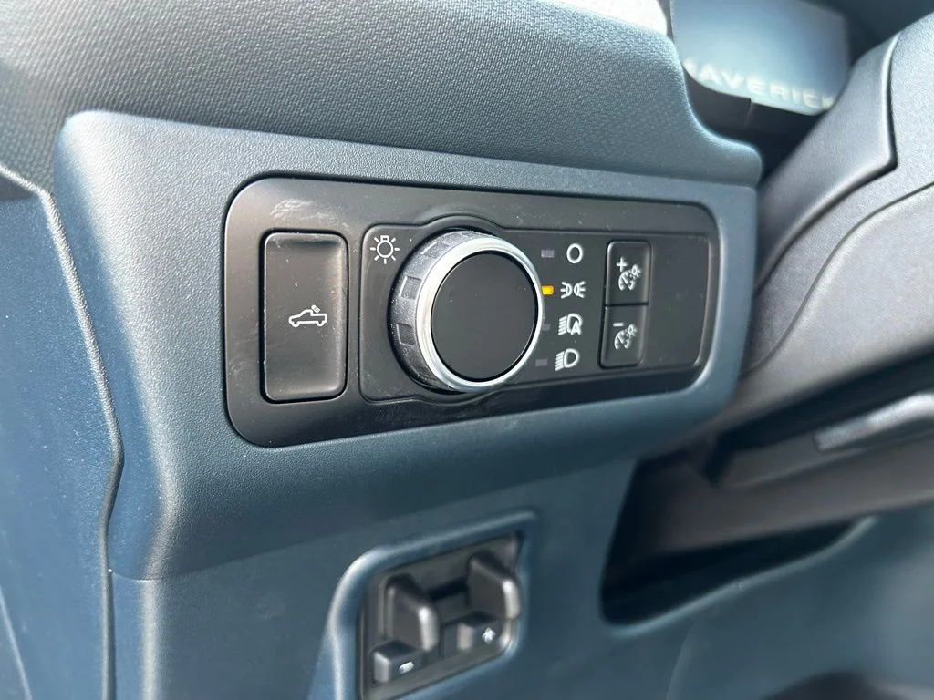 New 2026 Velocity Blue Ford XLT image 16