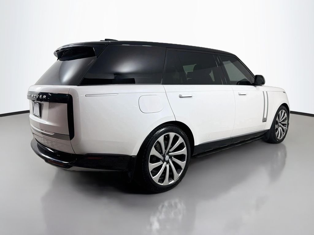 Certified Used 2024 White Land Rover Autobiography image 5