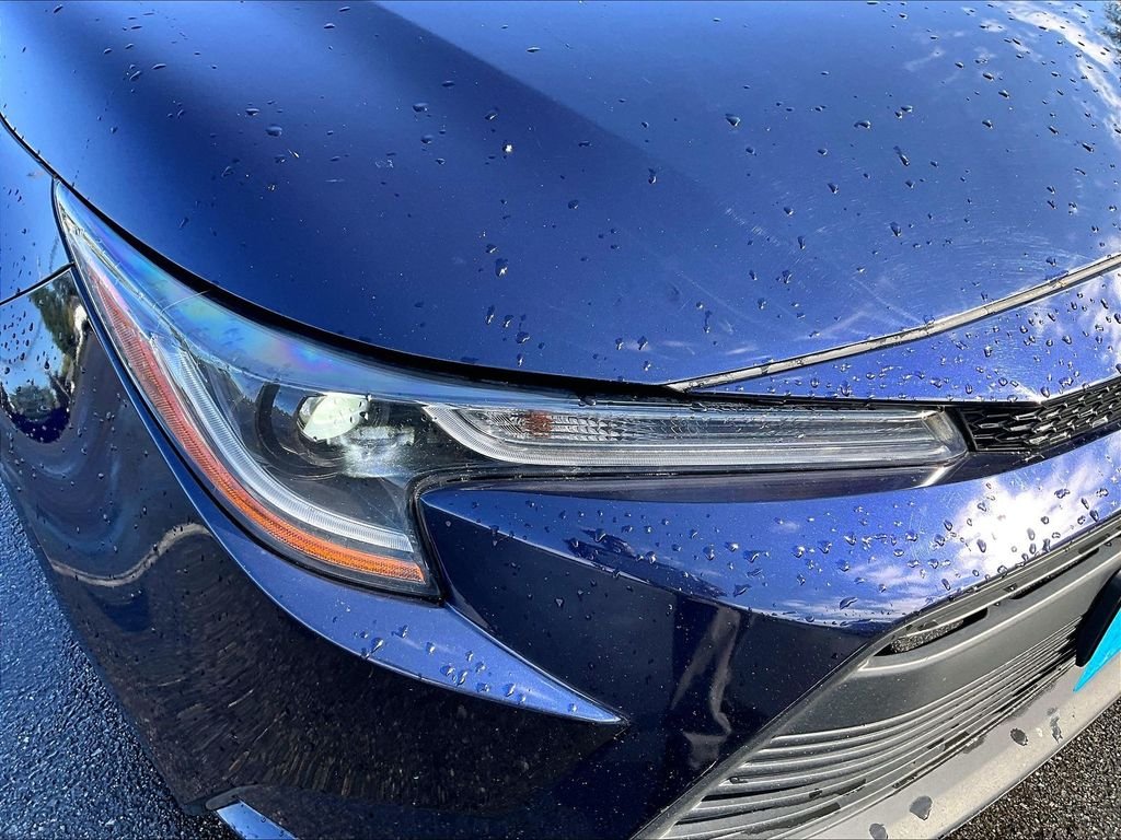 Used 2024 Blueprint Toyota LE image 32