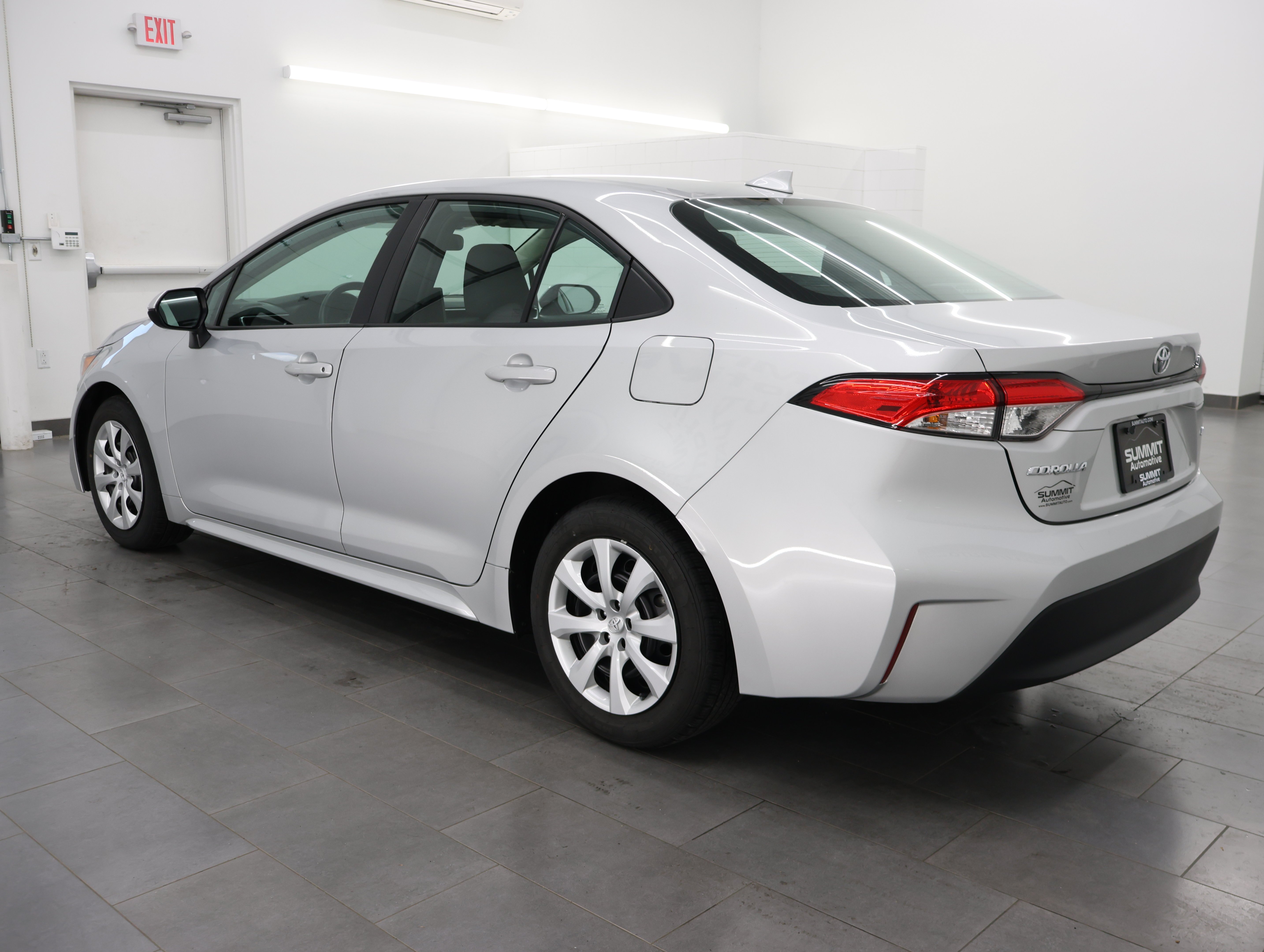 Used 2024 Classic Silver Metallic Toyota LE: LE-FOUR DOOR-FWD-ADAPTIVE CRUISE-BACKUP CAM-NEW TIRES image 5
