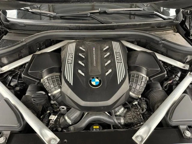 Used 2022 Black BMW M50i image 34