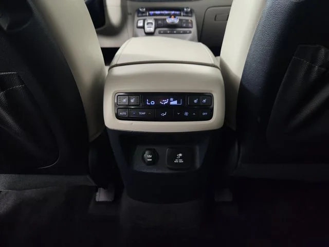 Used 2022 Gray Hyundai Calligraphy image 17