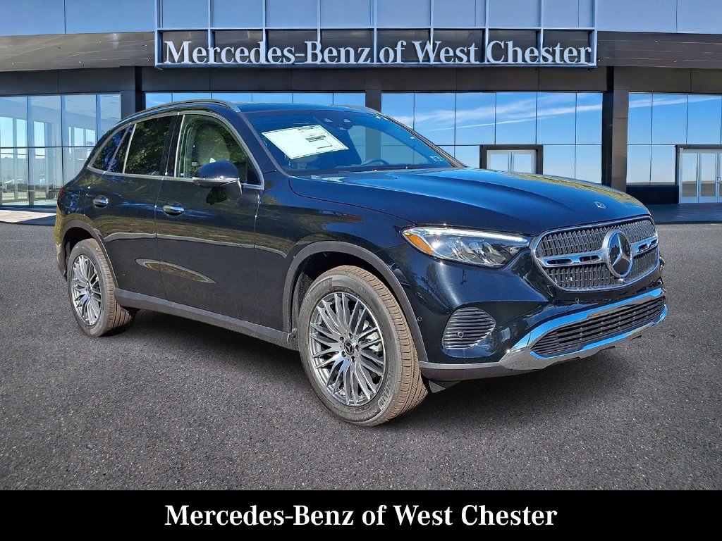 2027 Mercedes-Benz GLC 300 AWD 4MATIC® photo 1