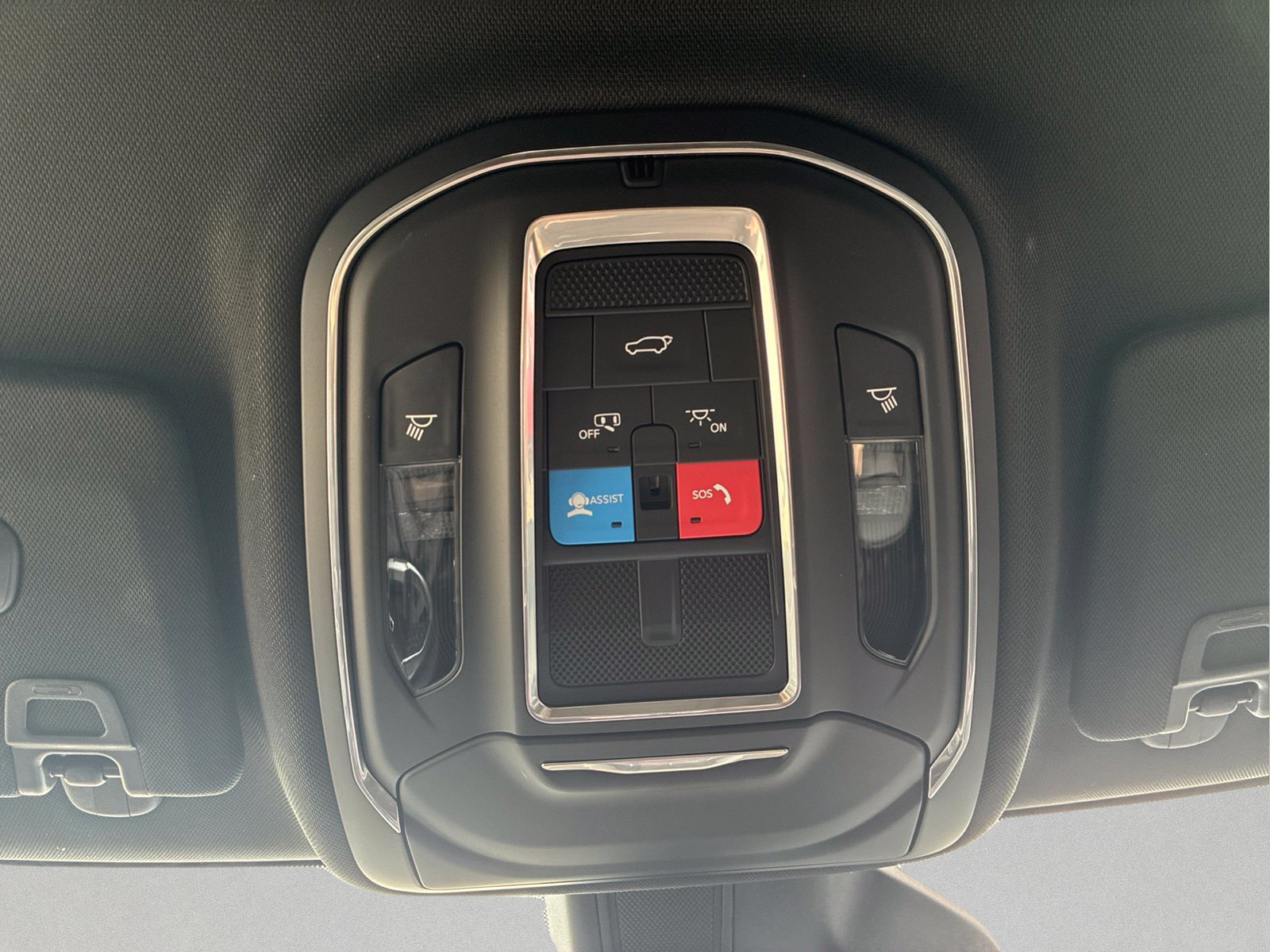 Used 2026 Gray Jeep Limited image 36