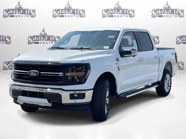 New 2026 White Ford XLT image 5