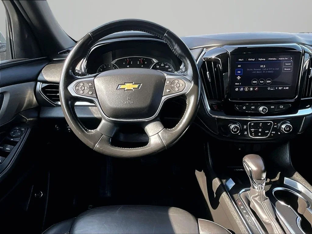 Used 2022 Green Chevrolet LT Leather image 6