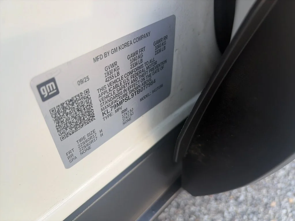 Used 2026 White Chevrolet LT image 34