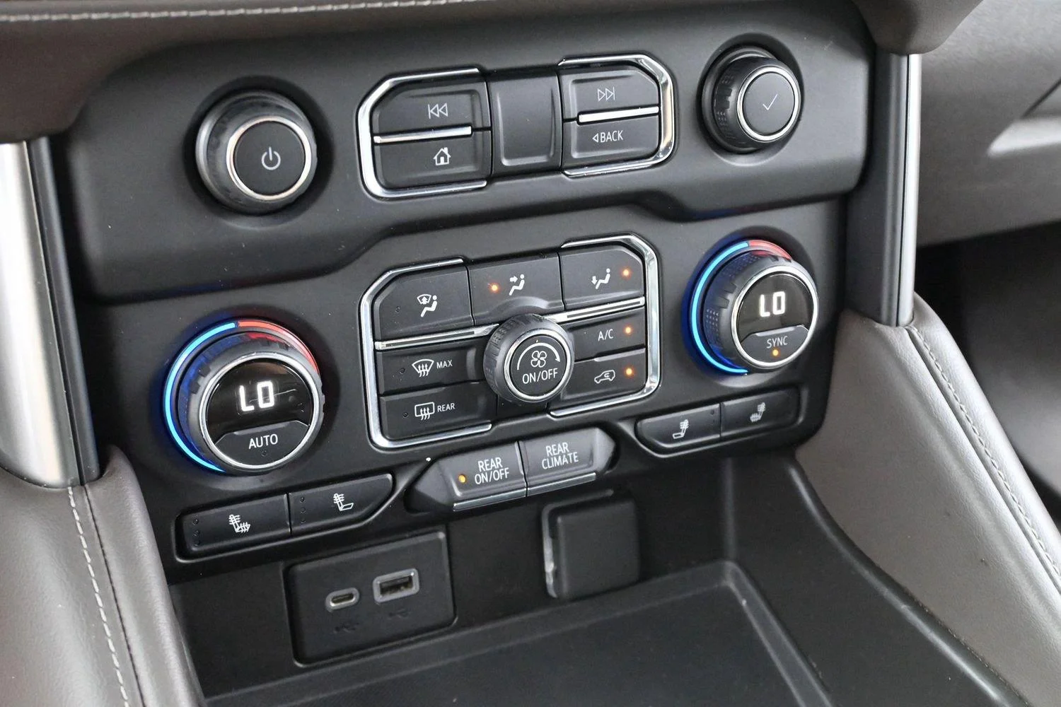 Used 2021 Black Chevrolet LT image 20