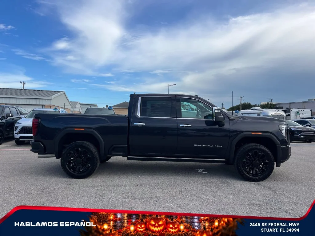 New 2026 Titanium Rush Metallic GMC Denali Ultimate image 8
