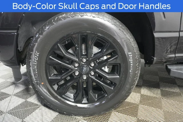 New 2026 Agate Black Metallic Ford Lariat® image 18
