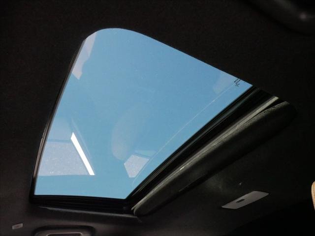 Certified Used 2026 WIND CHILL PEARL* Toyota  image 31